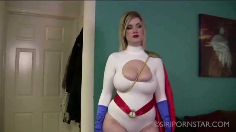 Siri Pornstar: Big Titty Siri in Cosplay Strapon Fun with Dayna Vendetta