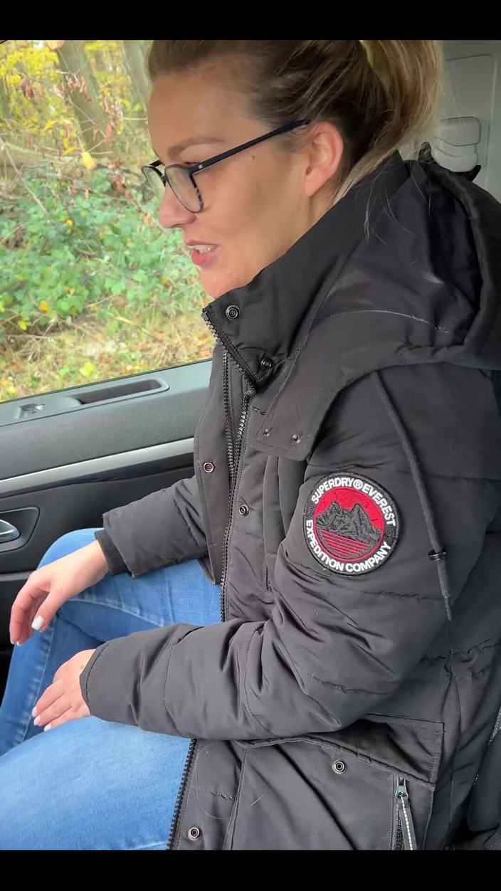 Daddys Luder: Masturboval jsem venku