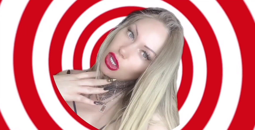 Goddess Misha Goldy: Denní oprava hladu po mých rtech! Část 14