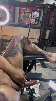 Strap on stories - donne che sodomizzo uomini che sodomirò fino a quando non mi coprirai le tette di sborra 4 pov rizin' studio
