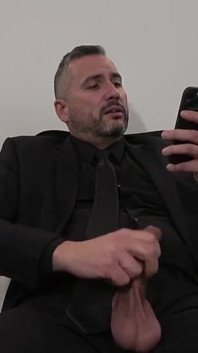 Comparând pula mea cu pula mică a unui fan