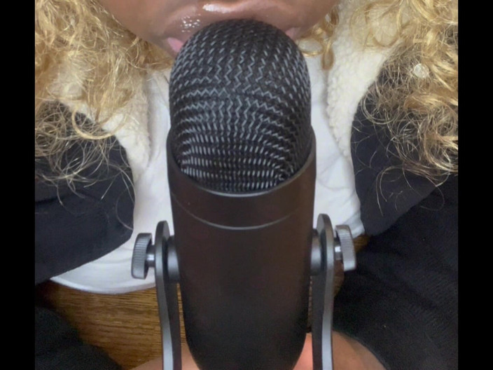 Anye Meshell: Asmr Bercium &amp; Menjilat!