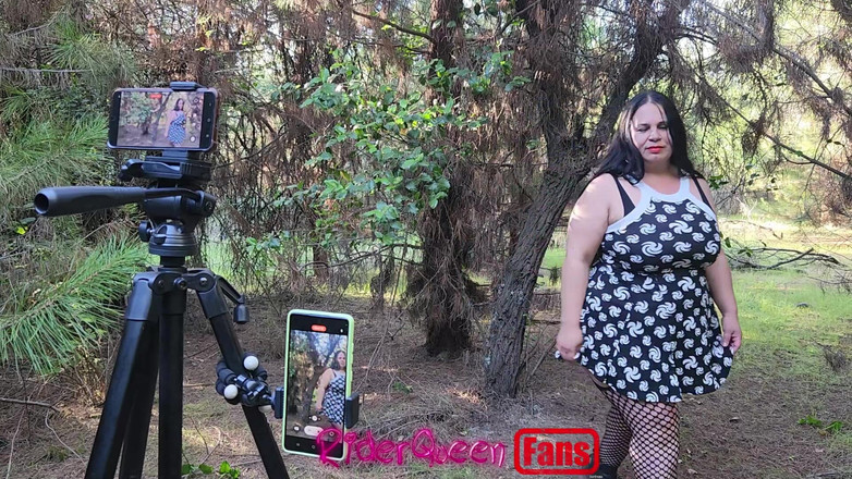 Riderqueen BBW Step Mom Latina Ebony: 혼자 있는 라이더, 야외, 팬들을 위한 비디오