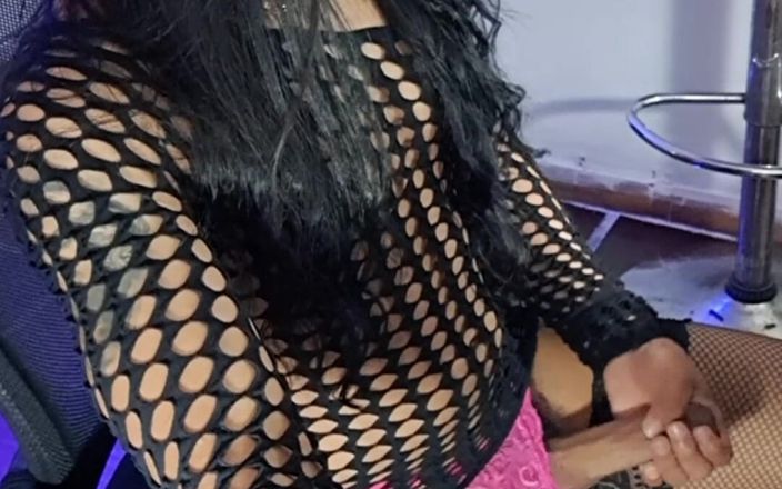 Valera Toro: Îmi fac pula să danseze până explodez o mulțime de...