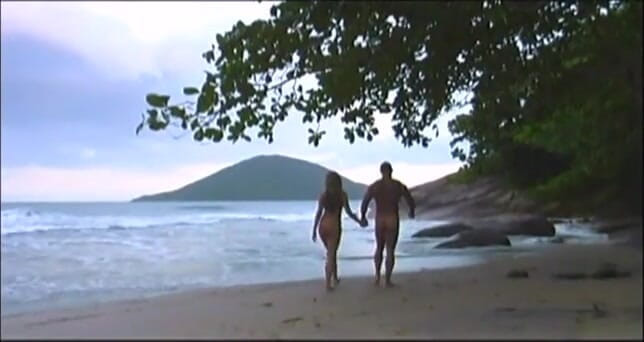 Coyote Raunch: Gisele Prodo si fa schizzare in faccia in un ambiente...