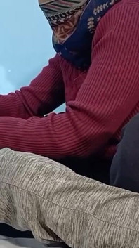 Bhabhi desi melancap devar dengan handjob yang sangat bagus