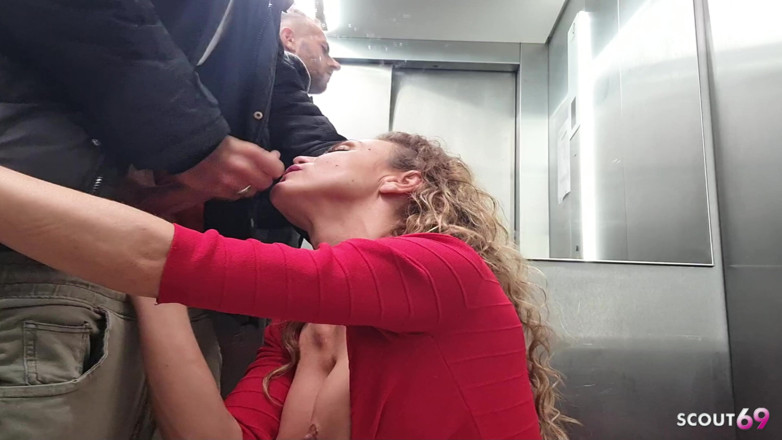 Scout69: Una miLF ninfomane tedesca si fa scopare rischiosa da uno...