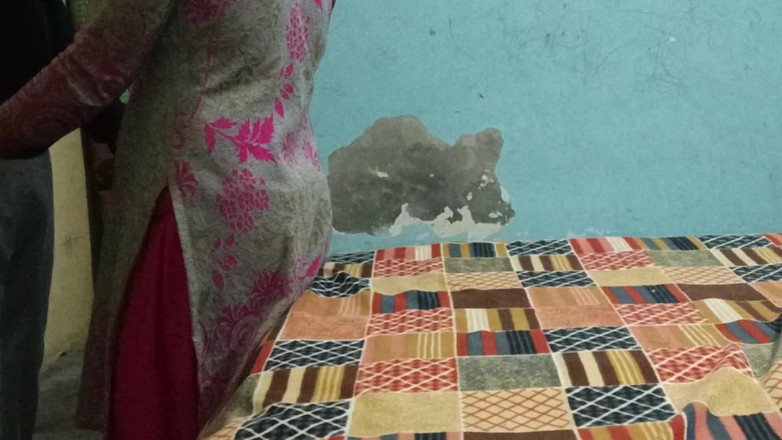 MHM: Kamera arkası ve rahat ev anları gündelik ve gerçek titreşimler