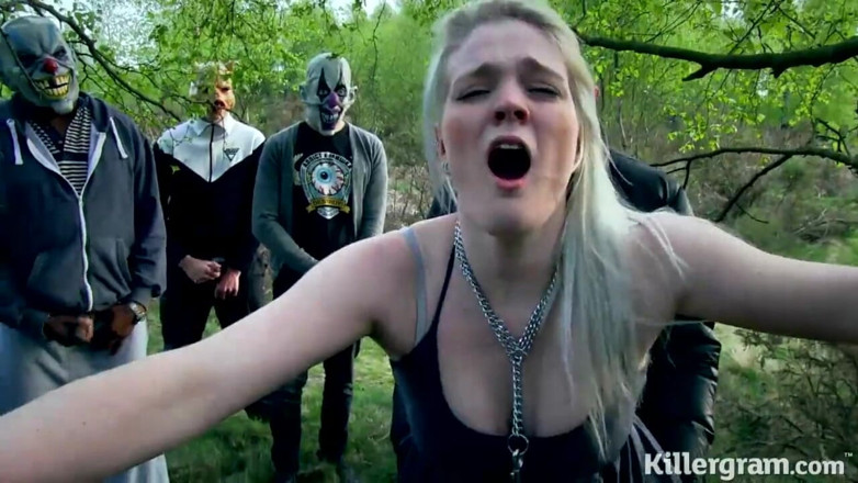 Killergram: Iubita curvă pasionată de spermă Carly Rae este futută în grup în...