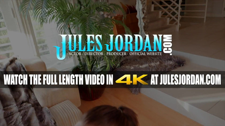 Jules Jordan: 19letá teenagerka Gabbie Carter to vezme do zadku