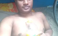 Cô vợ Ấn Độ với tôi tắm âm hộ chết tiệt