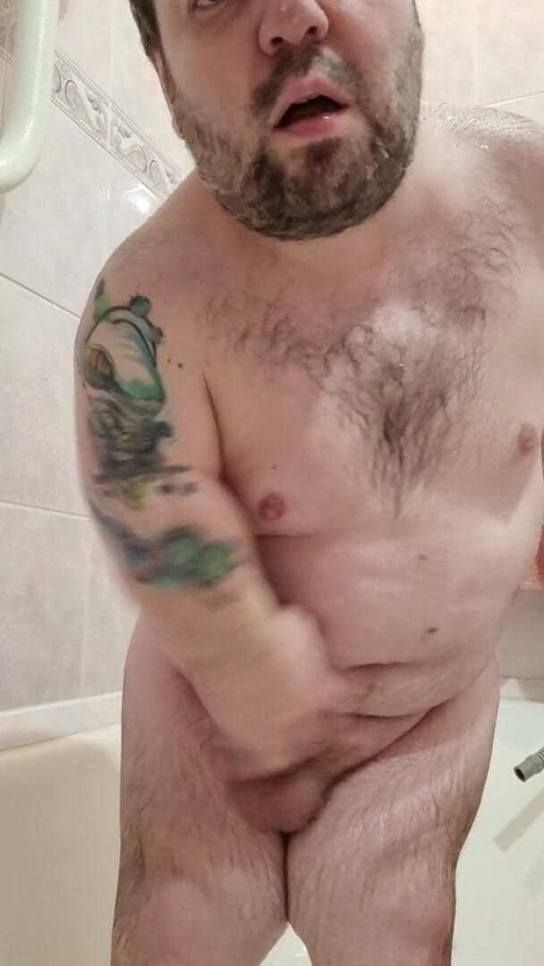 MiniCorgi: Nana si sta facendo la doccia