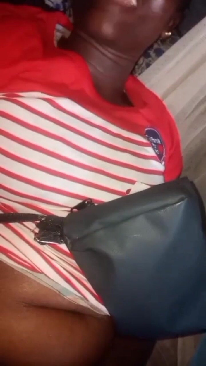 Oladi plenty tv: Sesso veloce serale con la mia ragazza dal seno grande