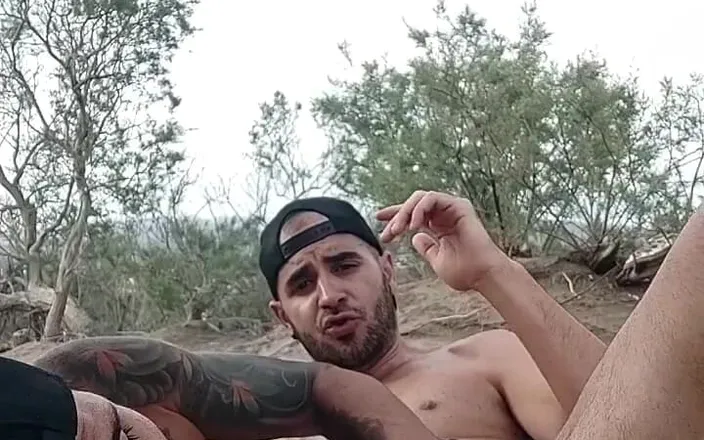Xisco: Cum in the dunes outdoor with Leo Bulgari