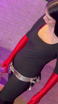 Pegging Perancis - Penurut Sangkar Mendapat Pandainya Oleh Perempuan Simpanannya Dalam Strapon - BDSM