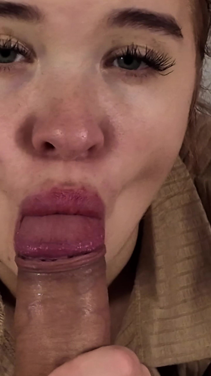 xKeryB: 和我的热辣继妹出轨