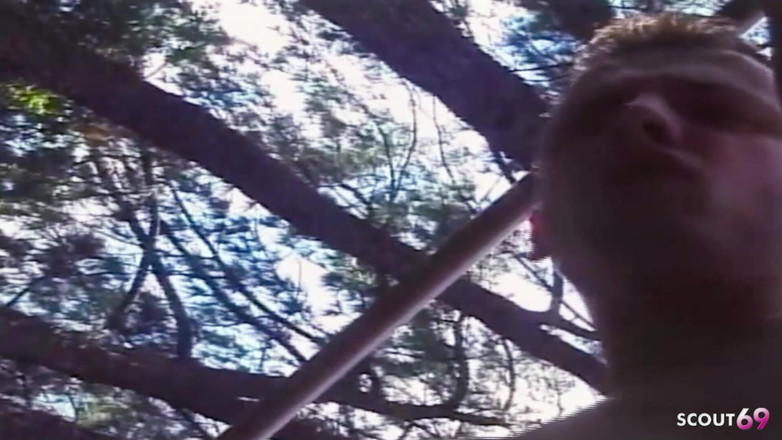 Shemale TS Collection: Sexy loira transsexual ao ar livre tinder encontro anal fodido