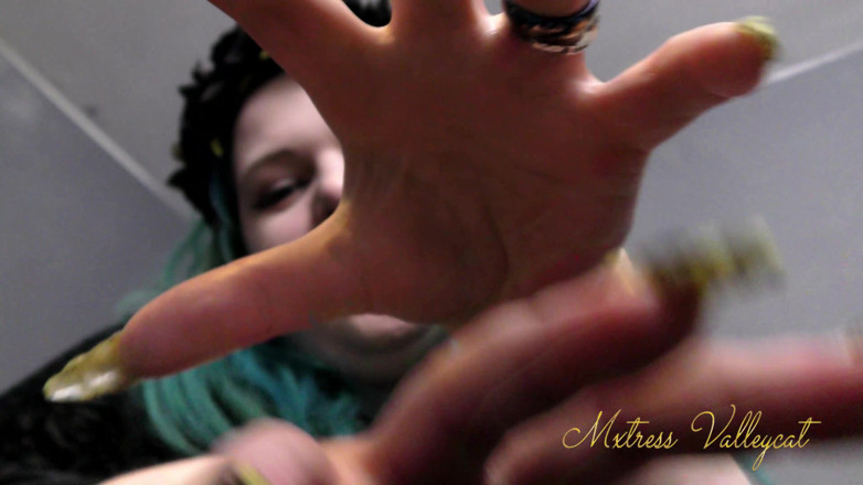 Mxtress Valleycat: Minhas mãos gigantes