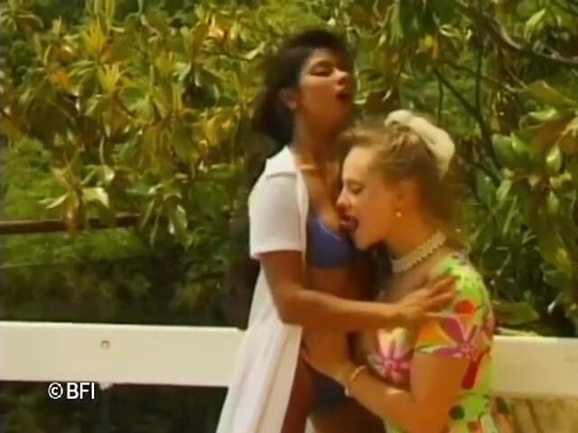Bizzar hardcore party: Lesbian woman teaches young how to eat pussy right.