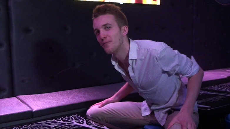 STRAIGHT BOY CURIOUS: Theo fucked by sexy top blond twink