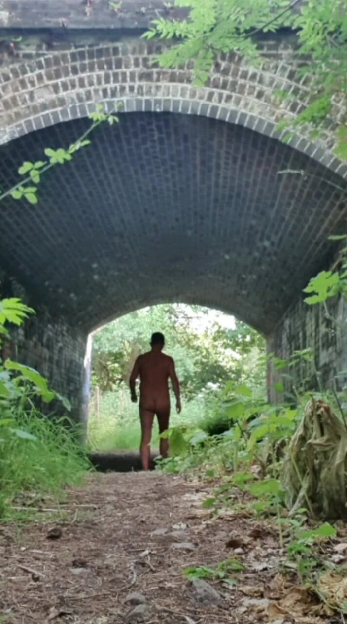 MaleModel: Forest Nudity