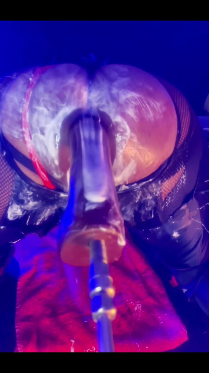 DipsoDeep: Cómo hacer un culo descuidado - entrenamiento anal