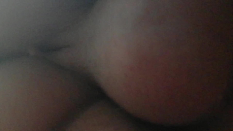 Sub Slave: 我从相机里舔精液