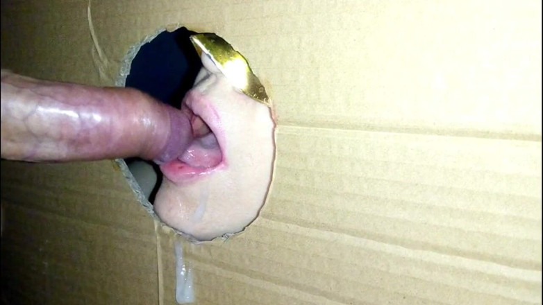 Sexoamateur: Gloryhole inverse