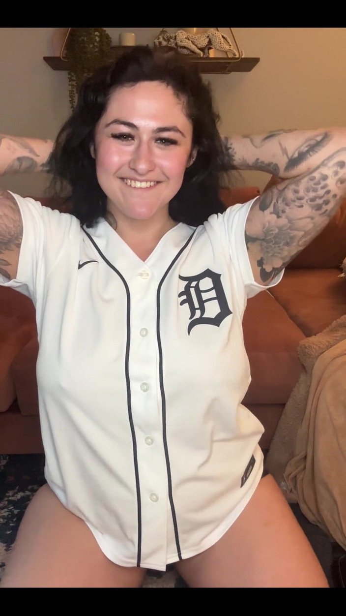 Josie Jaxxon: Go Tigers!