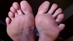 Abby Anna: Ik hou van mijn lange tenen