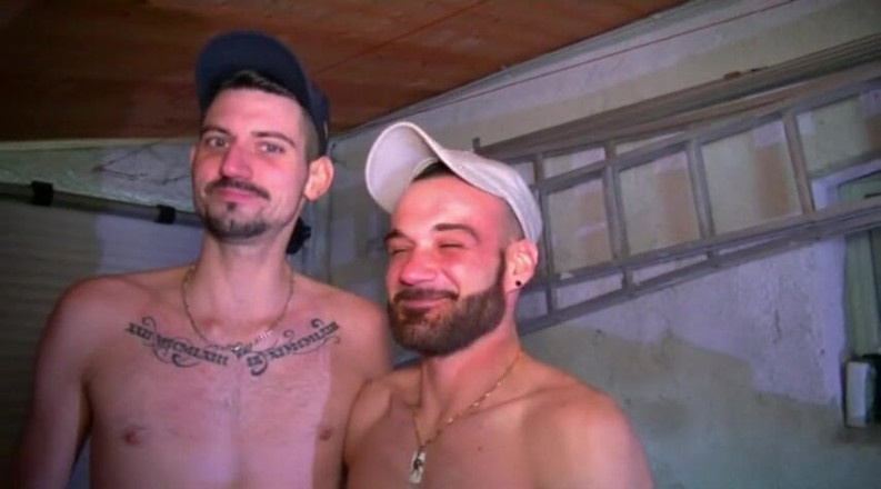 Gaybareback: Hetero spelletjes sekstape