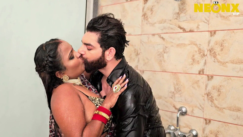 NeonxOTT: Desi Couple Secret Sex Indian Porn