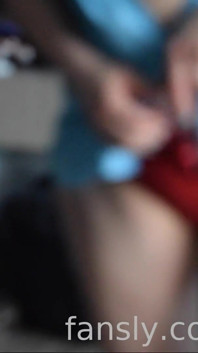 Eines meiner sehr heißen solo-videos # solo-#squirt #amazing #wife #masturbate #orgasm #glass #real #amateur #boobs #ass