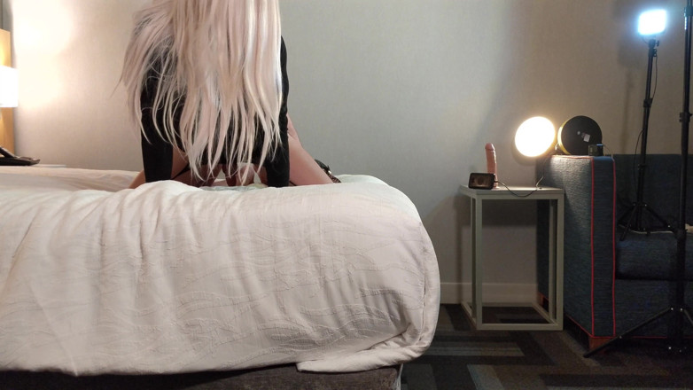 Sissy Bailey Wilde: Castidad femboy follada
