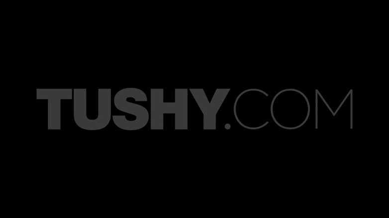 Tushy: TUSHY Jessa Rhodes a très envie de deux bites pour...