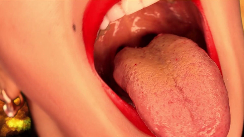 Goddess Misha Goldy: Inside of a Devil! Devour Fetish!