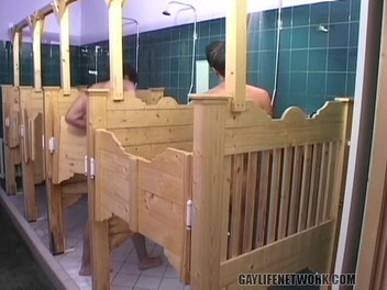 Gay Life Network: Začíná to u gloryhole