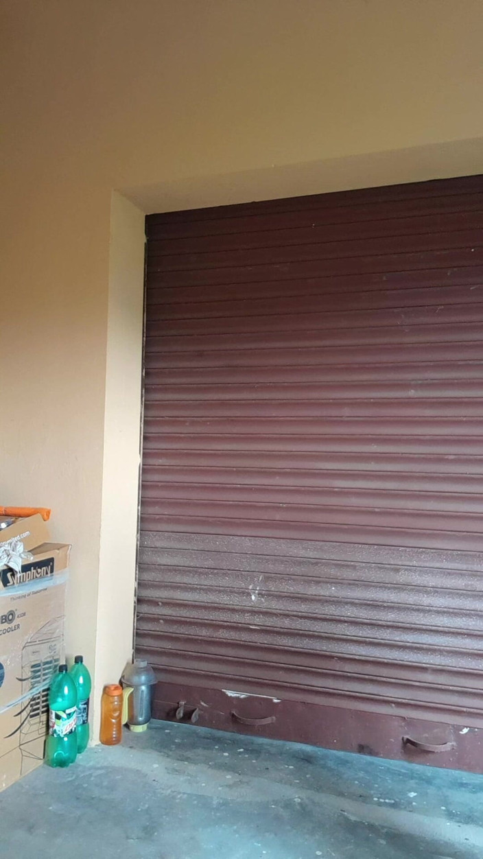 Puja555: Puja Bhabhi Morning Blogs Bathroom Scene Cleaning House