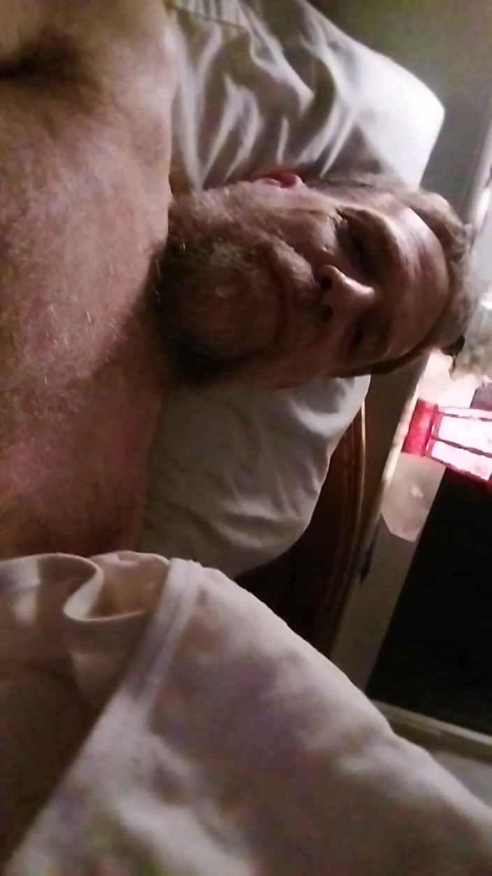 Hairyartist: Massive Cumshot Jo-cum Clean up Pop