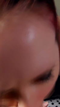4K peituda milf chupa pau para enorme facial