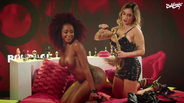 California TV: Lesbická fetišová show plná BDSM