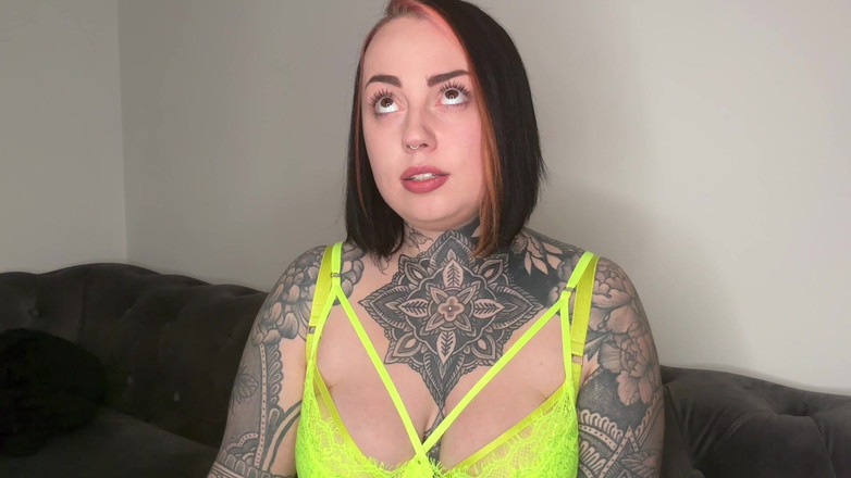 Miss Valentina: 幻想奴隶应用程序