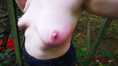 Bouncy Tits Action: Kaunter Titslap: 500 Hits pada Teteknya
