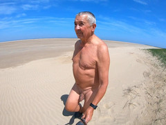 Andy: चलो 32 2025