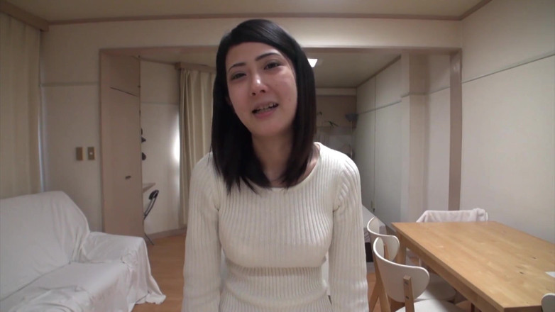 Japan Lust: Nätt amatör japanska MILF skriker och tar i en stor...