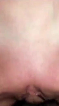 Linda Chica Flaca De 18 años Se Folla a Un Hombre Peludo Adulto