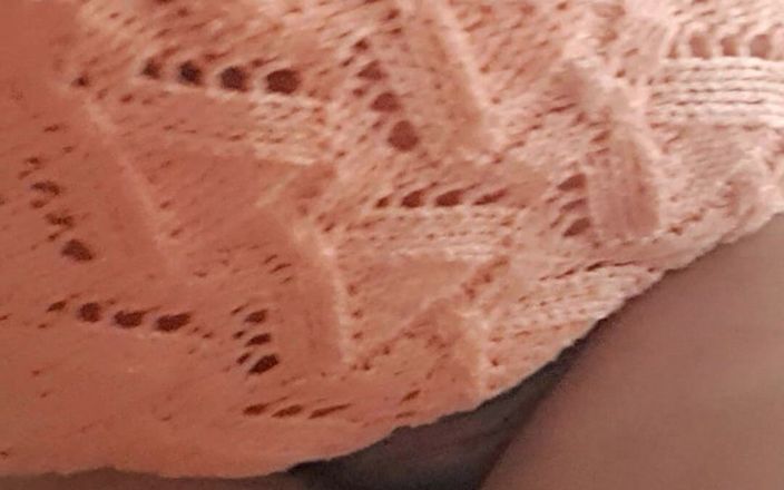 Mommy big hairy pussy: Tidying up One Morning Without Panties