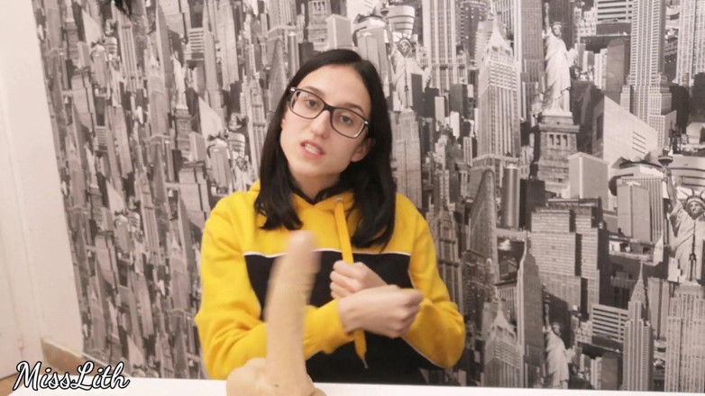 Miss Lith Domina: Personnalisé - Embrasse-moi les poings 1