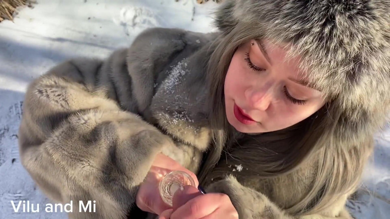 Vilu_and_Mi: Slavic Core - Minum air mani beku - Vilu Vidish Cut Clip