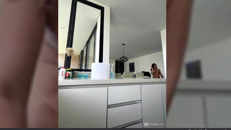Milf Latina: I Want to Be Fucked in My Apartment by My...